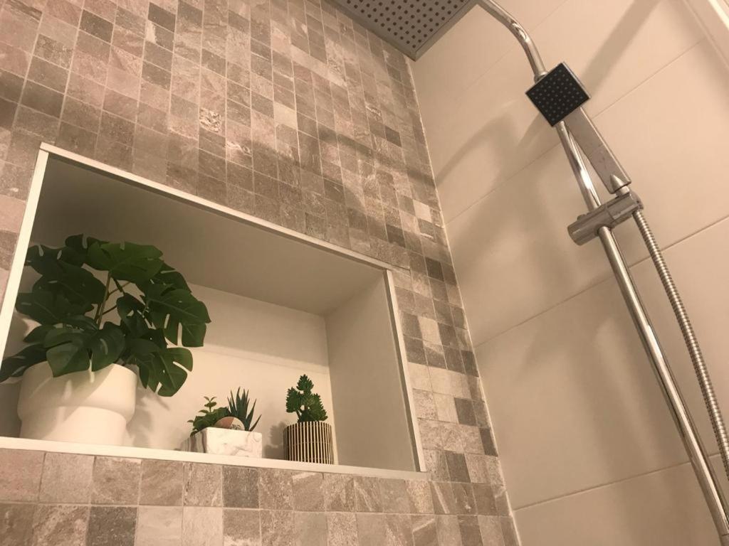 Appartement En Triana: Junto San Jacinto Parking Opcional Séville