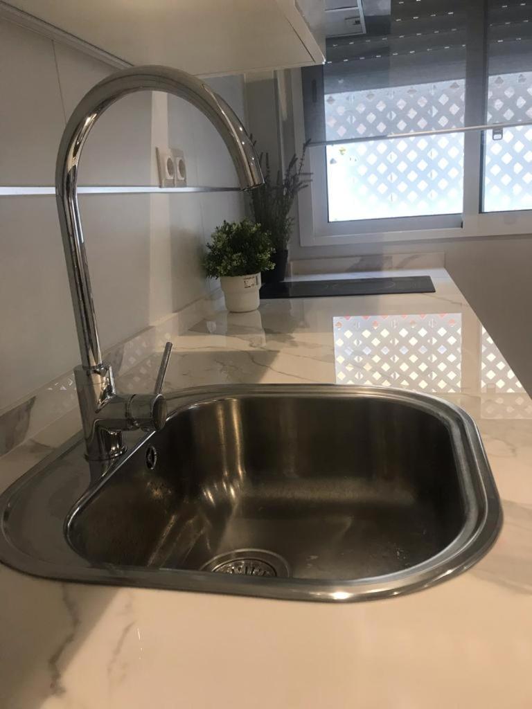 En Triana: Junto San Jacinto Parking Opcional Apartamento Sevilla